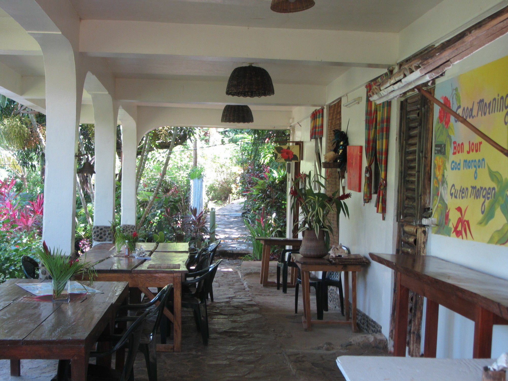 Hibiscus Valley Inn Marigot Ngoại thất bức ảnh